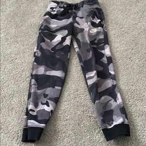 Kids Camo Nike Sweatpants